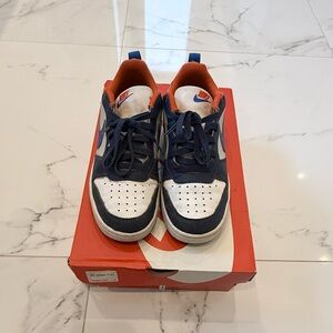 Nike Kids Sneakers Size 5Y Grey Blue Orange – With Box 👟